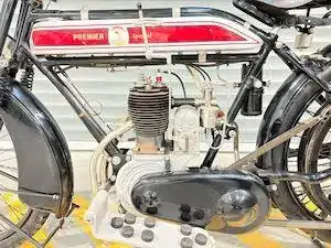 Detailansicht des Motors einer historischen Premier 499 cm³ von 1914