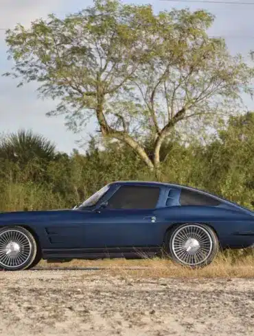 1963 Chevrolet Corvette Split Window Studio Concept Coupé, Seitenansicht im Freien.