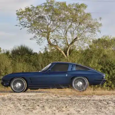 1963 Chevrolet Corvette Split Window Studio Concept Coupé, Seitenansicht im Freien.