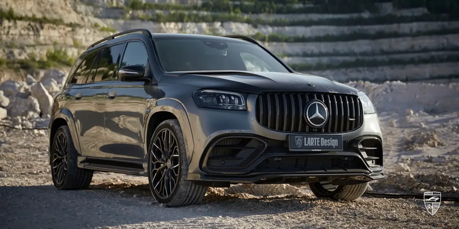Veredelter Mercedes-AMG GLS 63 von LARTE Design mit Carbon-Bodykit und geschmiedeten Felgen.