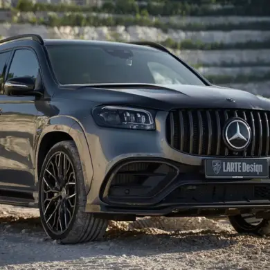 Veredelter Mercedes-AMG GLS 63 von LARTE Design mit Carbon-Bodykit und geschmiedeten Felgen.
