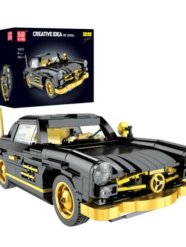 Klemmbaustein-Auto Mould King 10005 300SL Classic Gullwing in Schwarz mit goldenen Details und Verpackung
