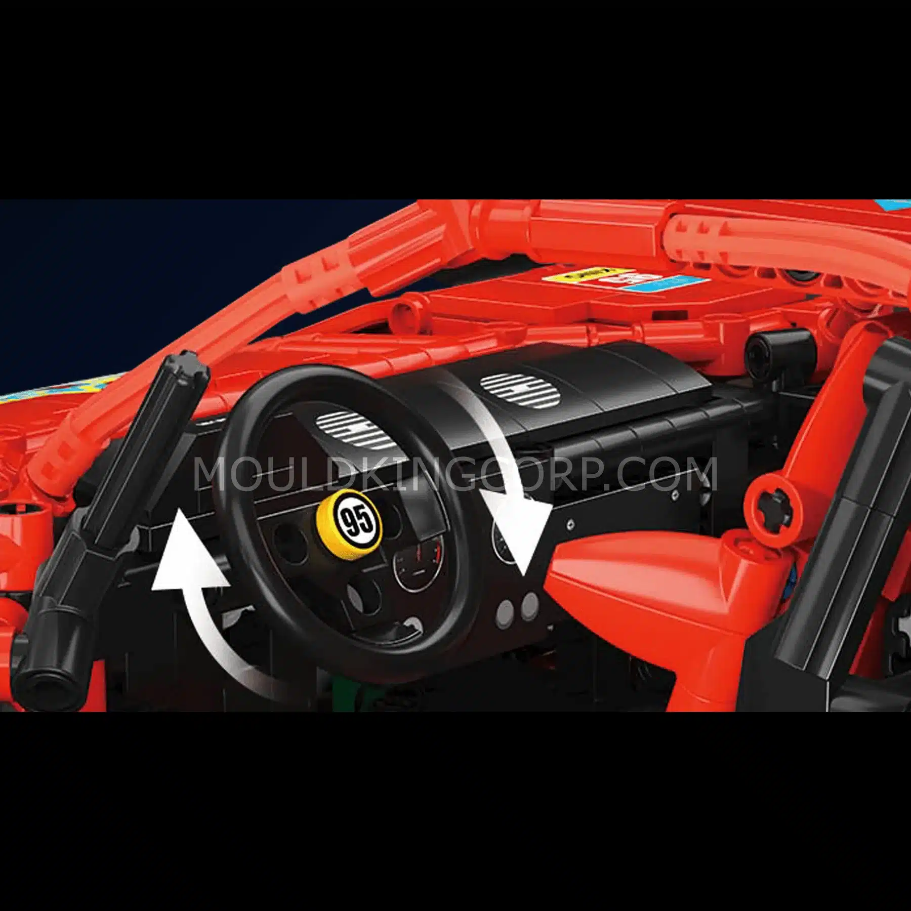 Nahaufnahme des Cockpits und Lenkrads im Mould King 13095 Ferrari F40 Klemmbaustein-Modell, mit technischen Details.