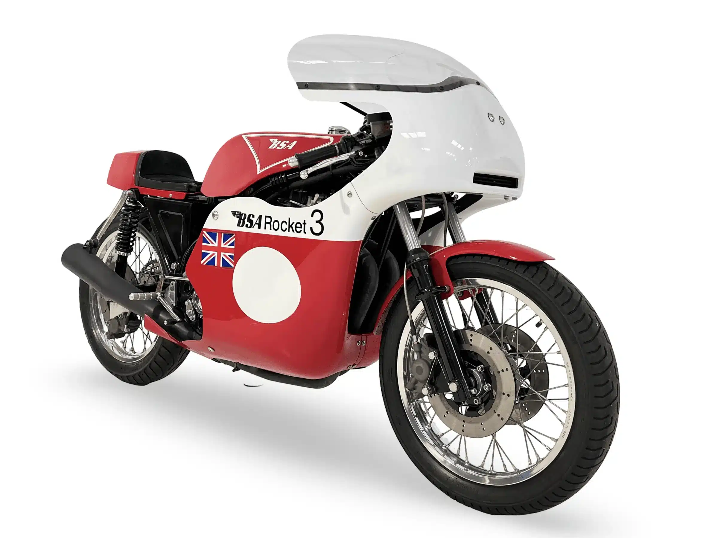 BSA Rocket-III Replica im Stil der 1970er Jahre mit weiß-roter Vollverkleidung, Union Jack, Startnummernfeld und sportlicher Sitzbank