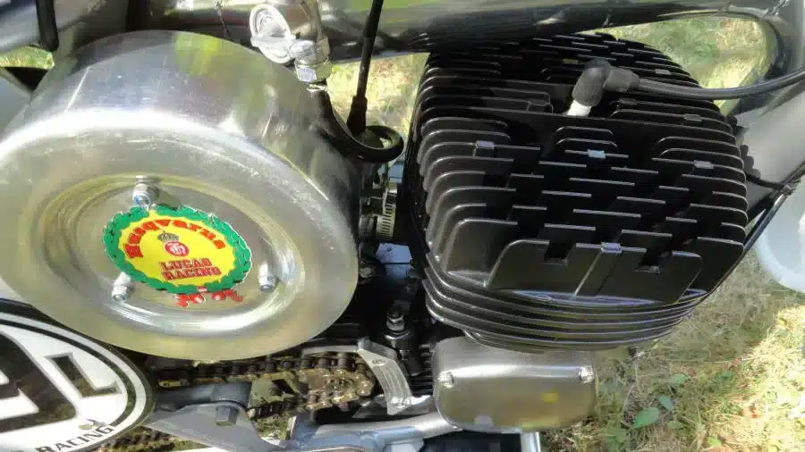 Motor und Antrieb einer 1974 Husqvarna 125CR Lightweight im Detail