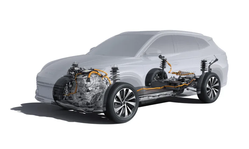 Durchsichtiges Fahrzeugmodell des BYD SEAL U mit sichtbaren elektrischen Antriebskomponenten und Batterie