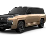 YangWang U8L Luxus-SUV in Obsidian Black und Sun Gold, seitliche Frontansicht