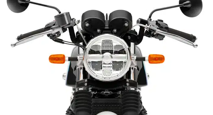 Frontansicht des LED-Scheinwerfers, Cockpits und Lenkers der Royal Enfield Continental GT 650