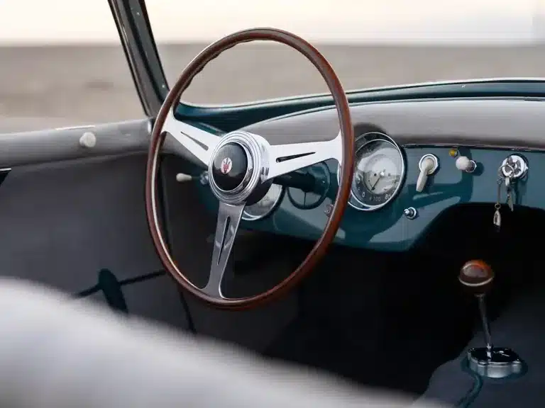 Lenkrad und Armaturenbrett eines Maserati A6G/54 2000 Spyder Zagato, Baujahr 1955