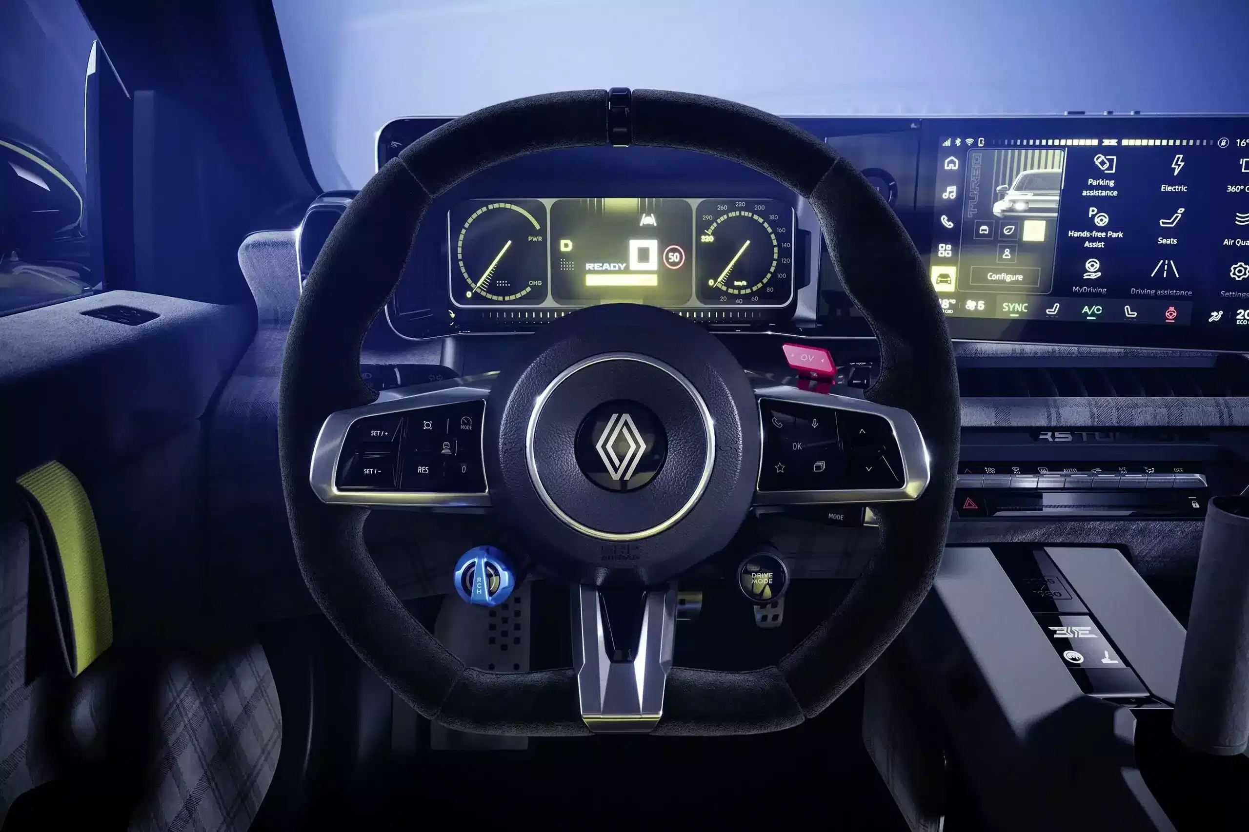 Innenraumansicht des Renault 5 Turbo 3E mit Digitalanzeigen und Sportlenkrad