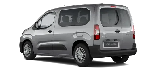 Rückansicht des Toyota Proace City Verso in silber auf weißem Hintergrund