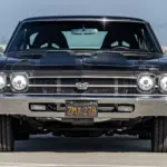 Frontansicht eines schwarzen Chevrolet Chevelle Malibu SS 396 Baujahr 1969