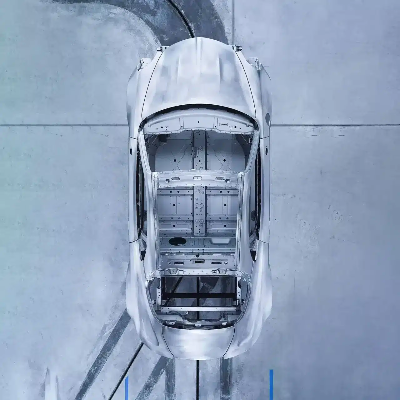Leichtbau-Chassis des Alpine A110 R 70 von oben gesehen