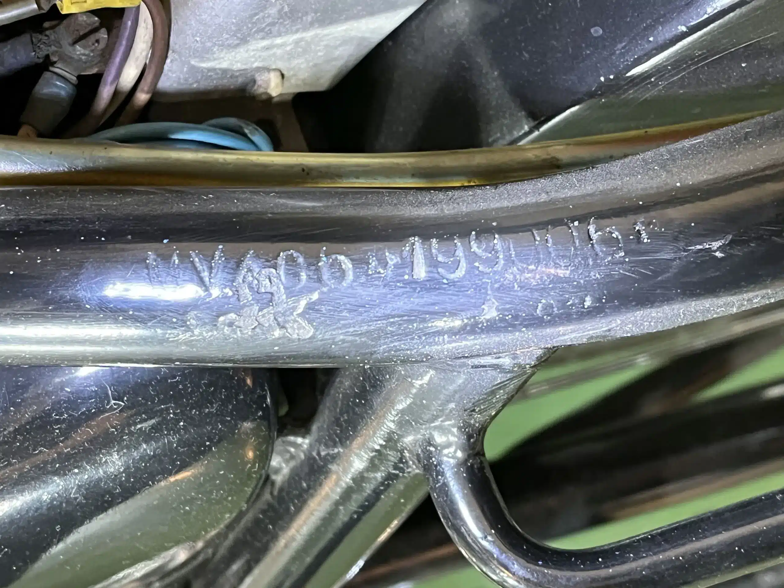 Fahrgestellnummer auf dem Rahmen einer historischen MV Agusta 4C Tourer (1967)