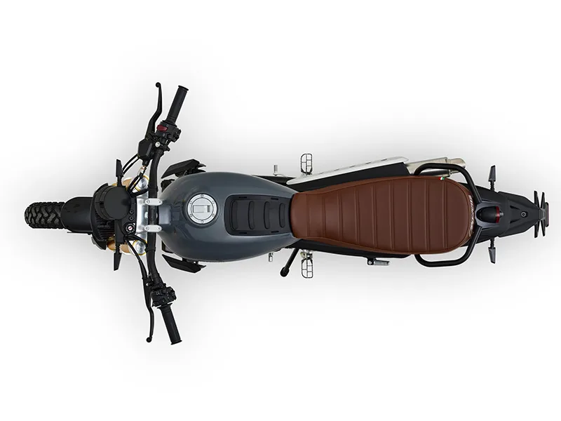 Fantic Caballero 125 Deluxe, fotografiert von oben mit schiefergrauem Tank und brauner Sitzbank.