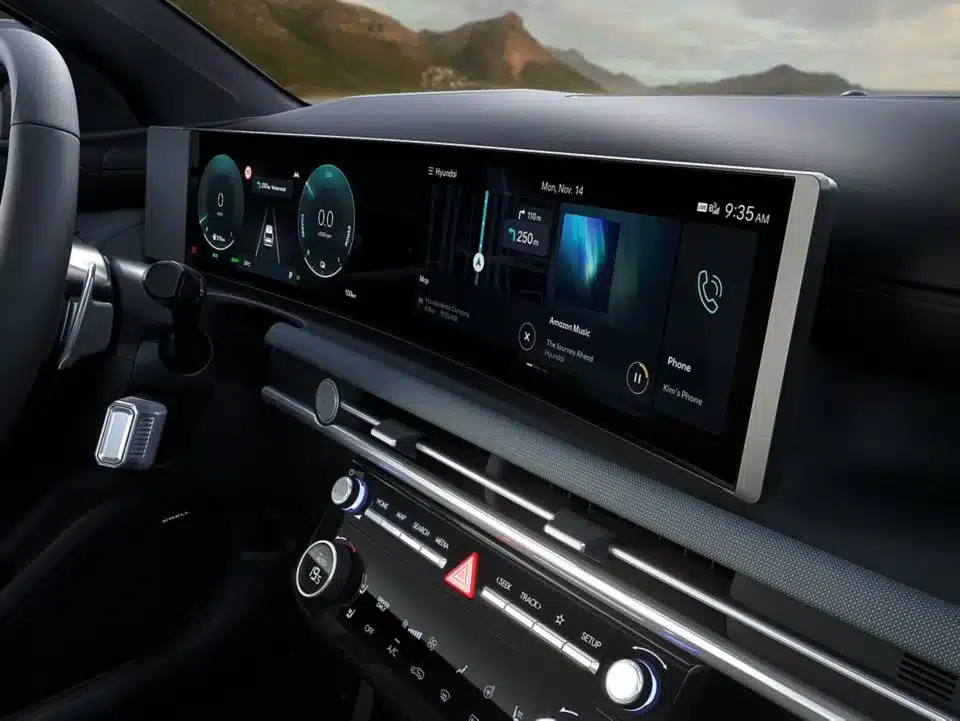 Hyundai Tucson Cockpit mit digitalem Display und Infotainmentsystem
