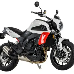 JAWA JD 750 Retro Motorrad in weißer Lackierung, klassische Linien, runder Scheinwerfer, moderner Zweizylindermotor