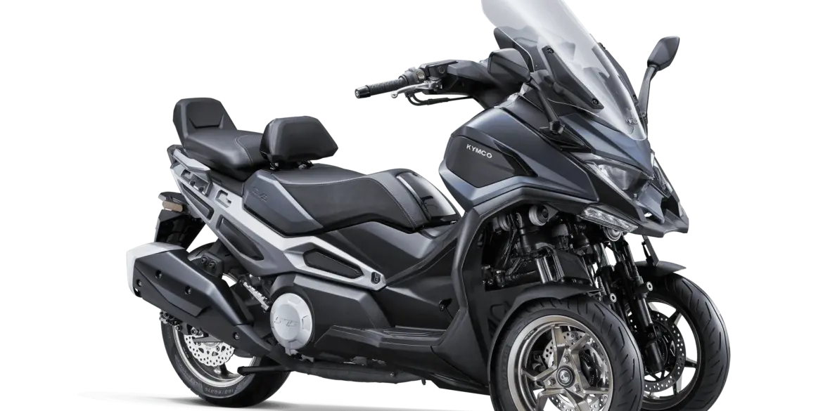 KYMCO CV3 575i ABS von der Seite mit zwei Vorderrädern und hohem Windschild.