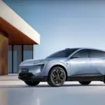 Seitenansicht des Avatr 07, eines vollelektrischen Crossovers mit modernen Proportionen und 21-Zoll-Rädern vor einem minimalistischen Gebäude