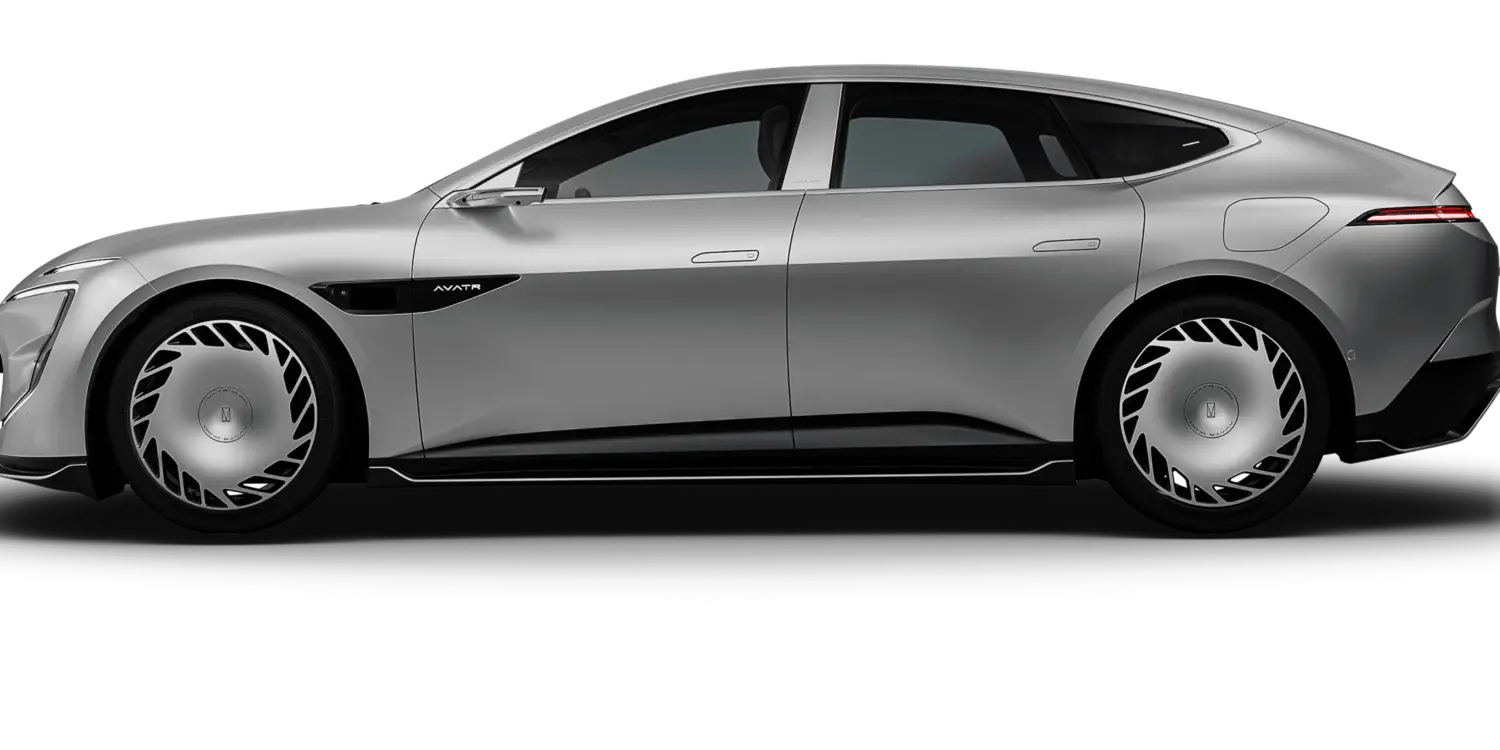 Seitenansicht des elektrischen Luxus-Viersitzers AVATR 012 in Silber