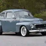 Volvo PV 544 B18, Baujahr 1961, vollständig restauriert, Seitenansicht im Freien