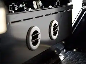 Lüftungsdüsen im Fahrerhaus eines ATX ED Double Cab Elektrofahrzeugs