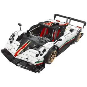 Remote Controlled Italian Hypercar Klemmbaustein-Modell mit weißer Karosserie, großen Heckflügel und goldenen Felgen