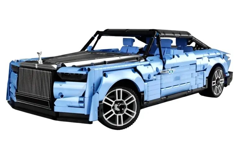 Klemmbausteinmodell des Rolls-Royce Boat Tail in Blau, 1:8-Maßstab, Cabriolet mit detaillierter Front und Technikfunktionen