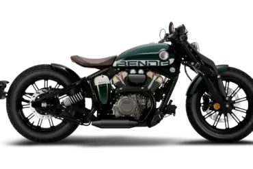 Benda Napoleonbob 250 Motorrad in dunklem Grün und Braun, Seitenansicht, klassische Bobber-Linie, V2-Motor sichtbar.