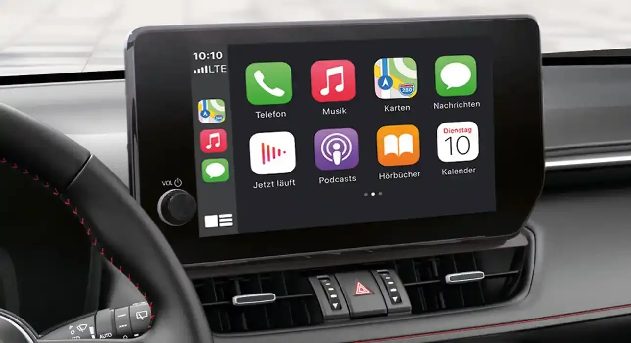 Infotainmentsystem mit Apple CarPlay im Suzuki Across