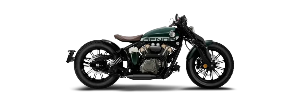 Benda Napoleonbob 125 Motorrad in Seitenansicht, grün mit braunem Einzelsitz, breite Reifen und markante Bobber-Silhouette.