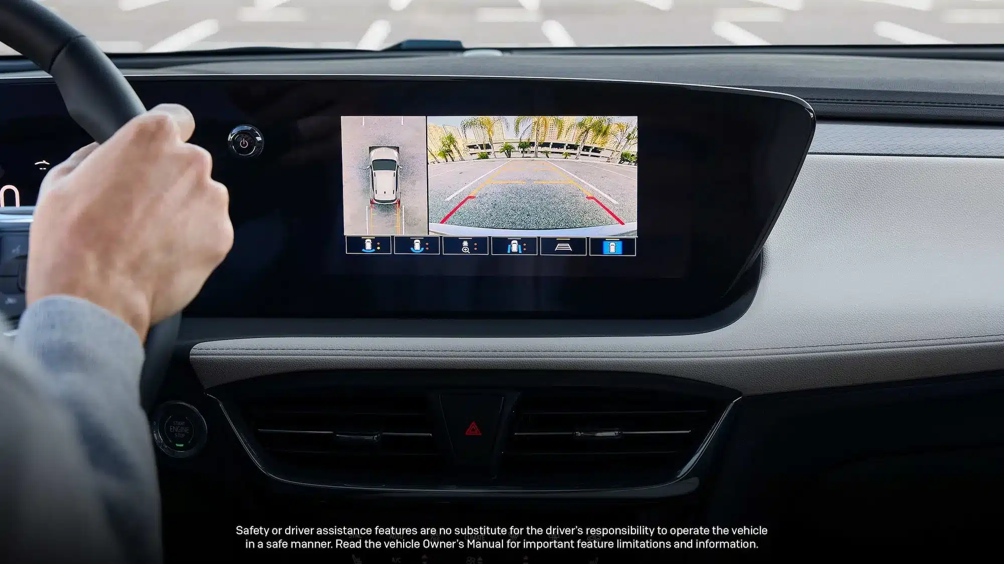 27,94 cm HD-Display mit Rückfahrkamera im 2026 Buick Encore GX