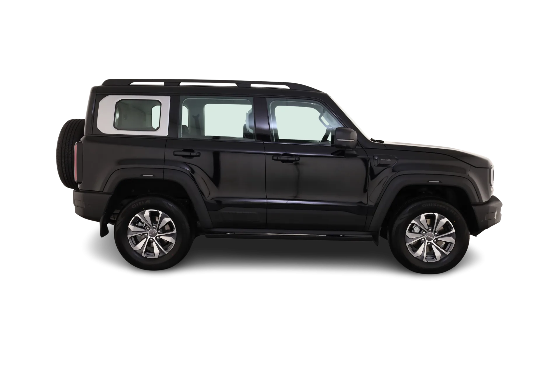 Schwarzer BAIC BJ40 D Pro Geländewagen, Seitenansicht vor neutralem Hintergrund