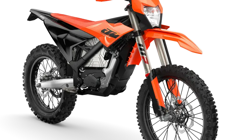 KTM FREERIDE E 2027 Elektro-Enduro-Motorrad in orange, seitliche Ansicht