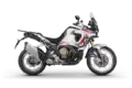 MV Agusta Enduro Veloce 931 LXP Orioli Adventure-Bike von der Seite, weiß-schwarz lackiert, auf schwarzem Hintergrund